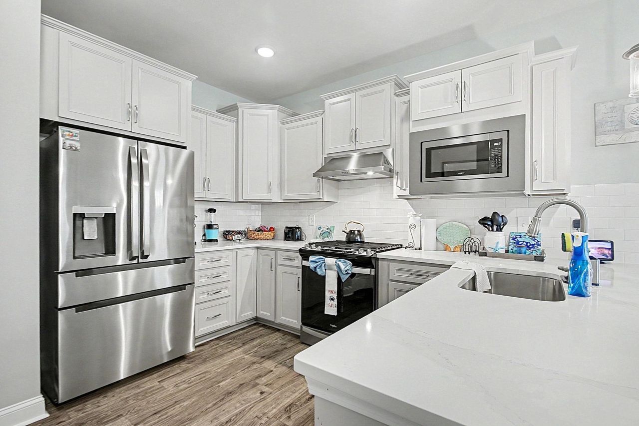 5956 Cremona Dr. Photo 17