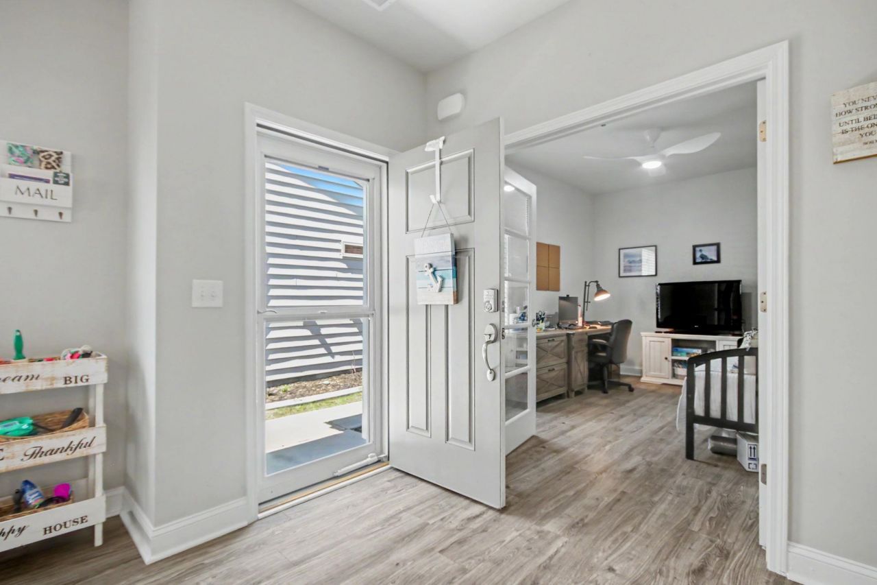 5956 Cremona Dr. Photo 6