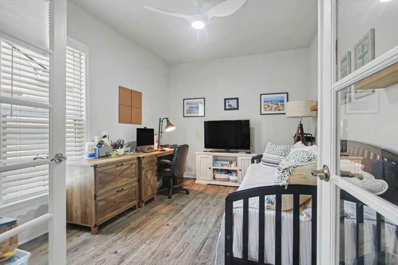 5956 Cremona Dr. Photo 7