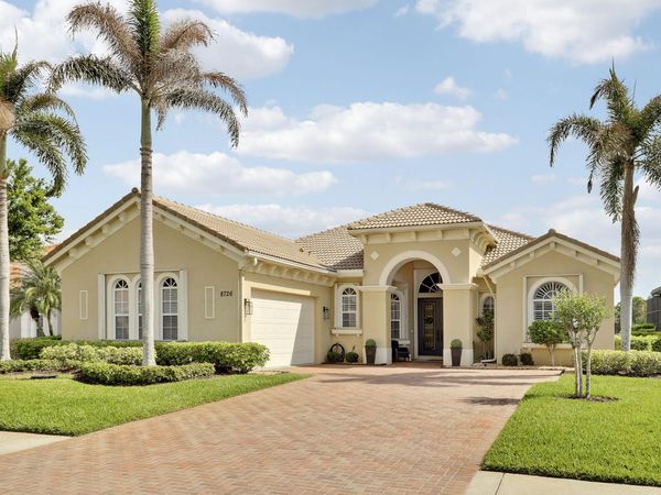 8726 Tompson Point Road, Port St. Lucie, FL 34986