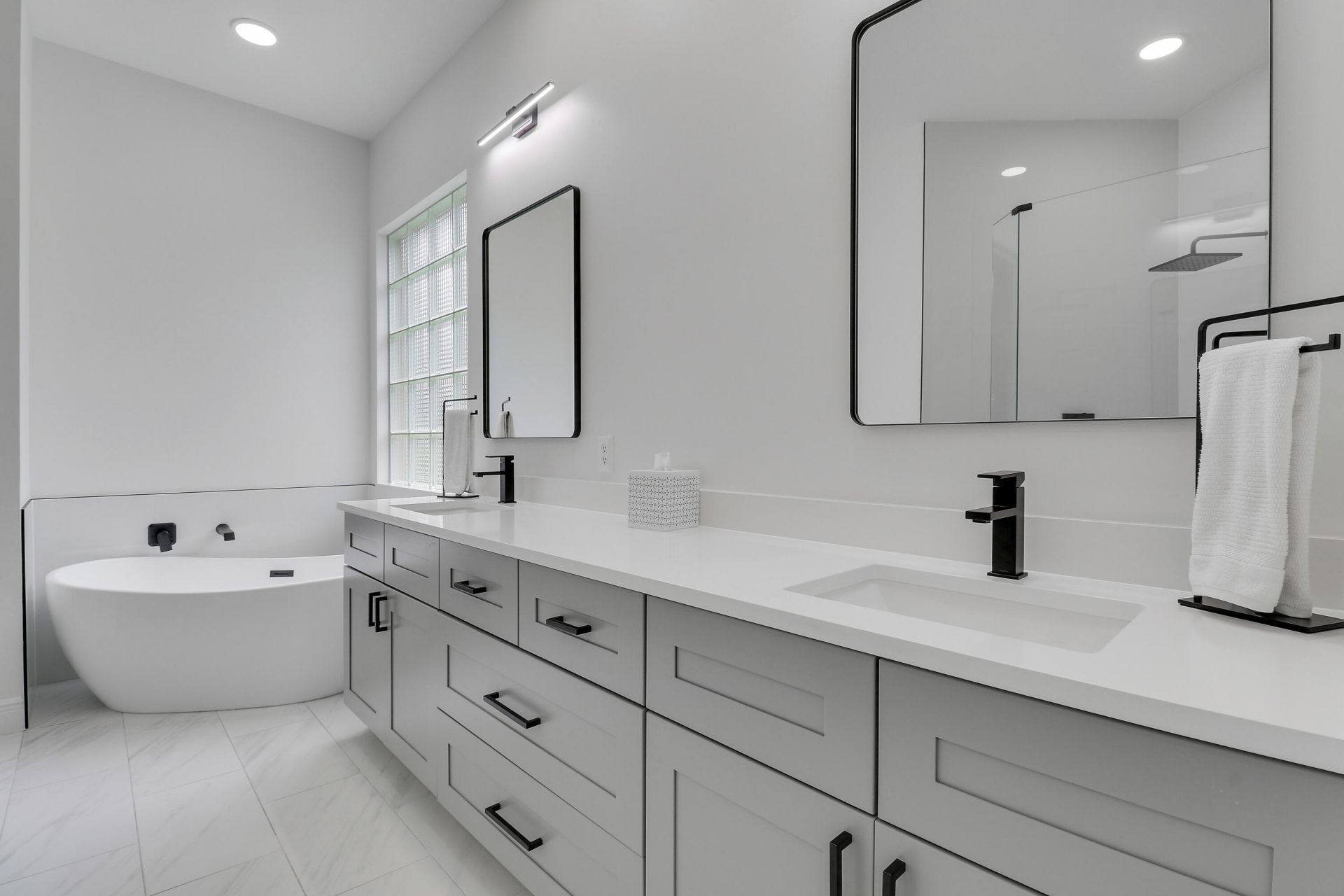 8726 Tompson Point Road, Port Saint Lucie, FL 34986 Photo