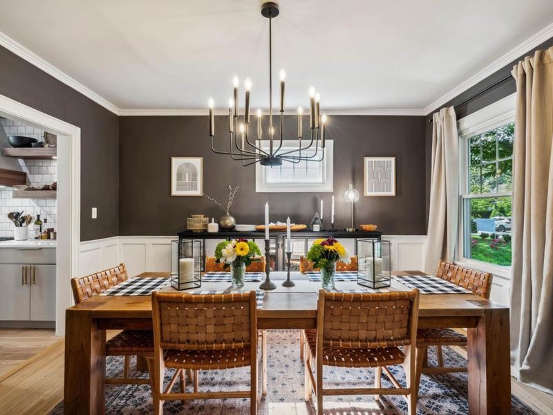 2564 Sherwood Road, Columbus, OH 43209 Photo 11