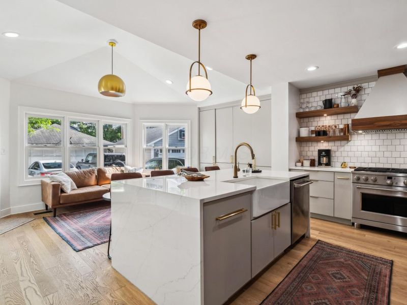 2564 Sherwood Road, Columbus, OH 43209 Photo 16