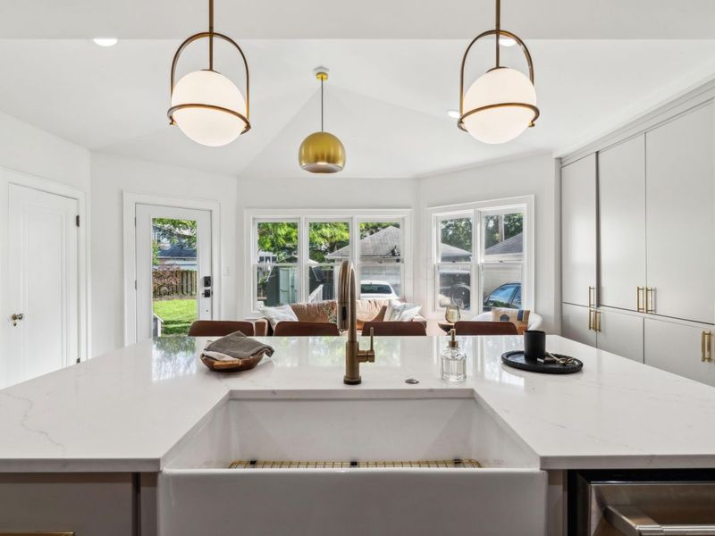 2564 Sherwood Road, Columbus, OH 43209 Photo 21