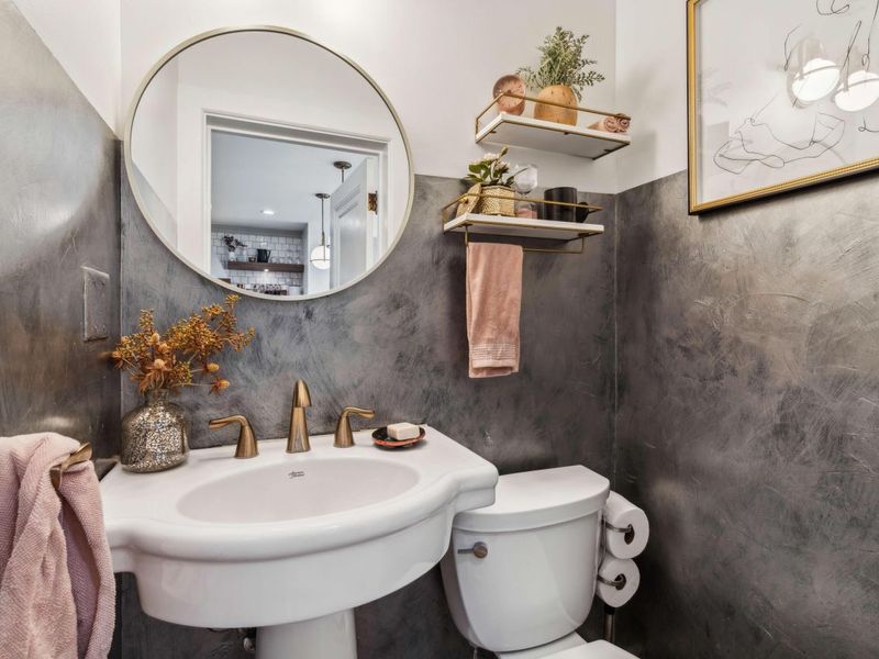 2564 Sherwood Road, Columbus, OH 43209 Photo 23