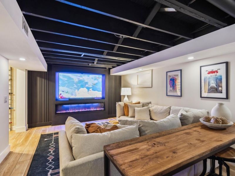 2564 Sherwood Road, Columbus, OH 43209 Photo 26