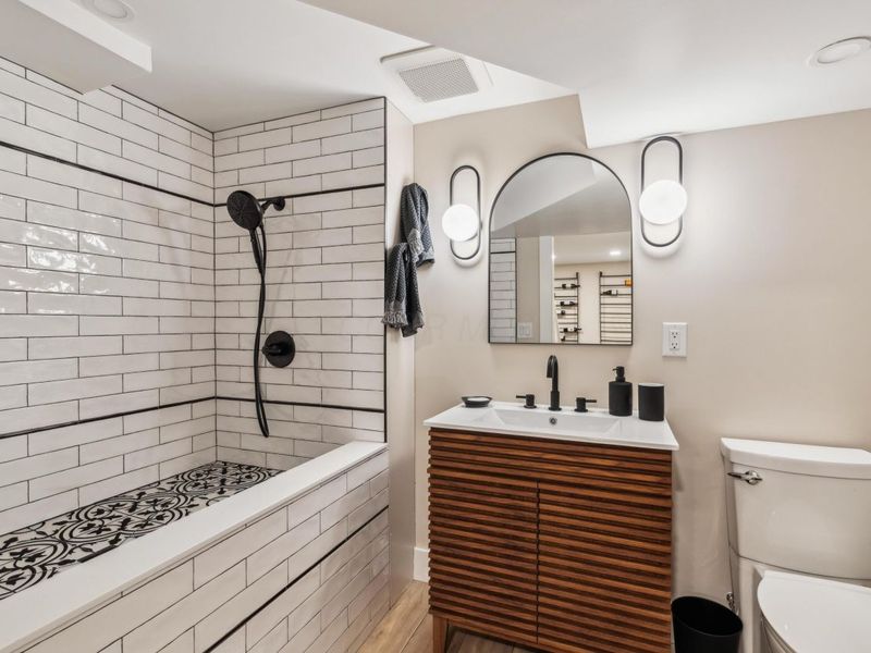 2564 Sherwood Road, Columbus, OH 43209 Photo 29