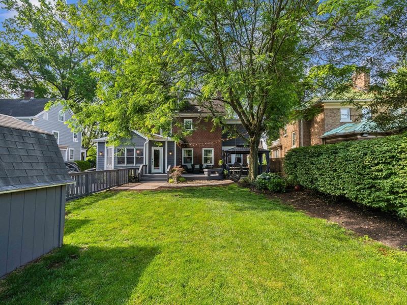 2564 Sherwood Road, Columbus, OH 43209 Photo 47