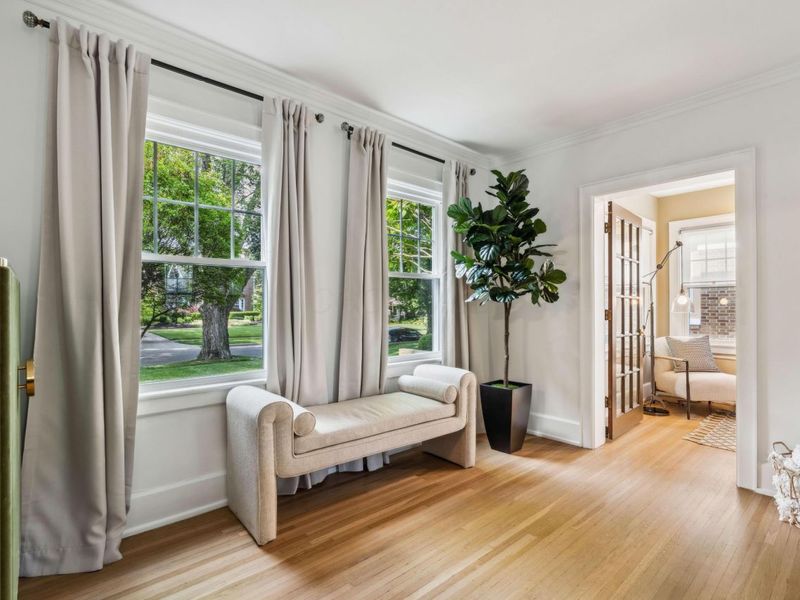 2564 Sherwood Road, Columbus, OH 43209 Photo 7