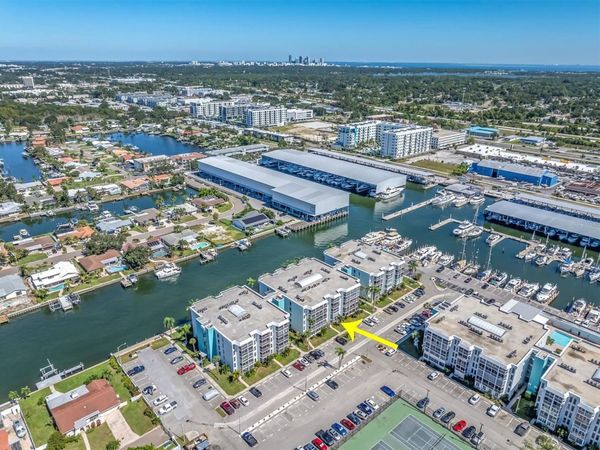 4902 38TH WAY S, Unit 109, ST PETERSBURG, FL 33711