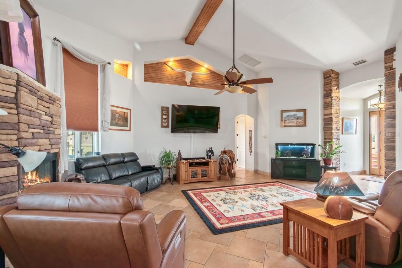 2700 SW 210th Avenue, Dunnellon, FL 34431 Photo