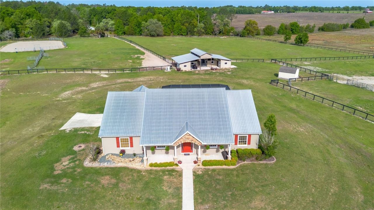 2700 SW 210th Avenue, Dunnellon, FL 34431 Photo