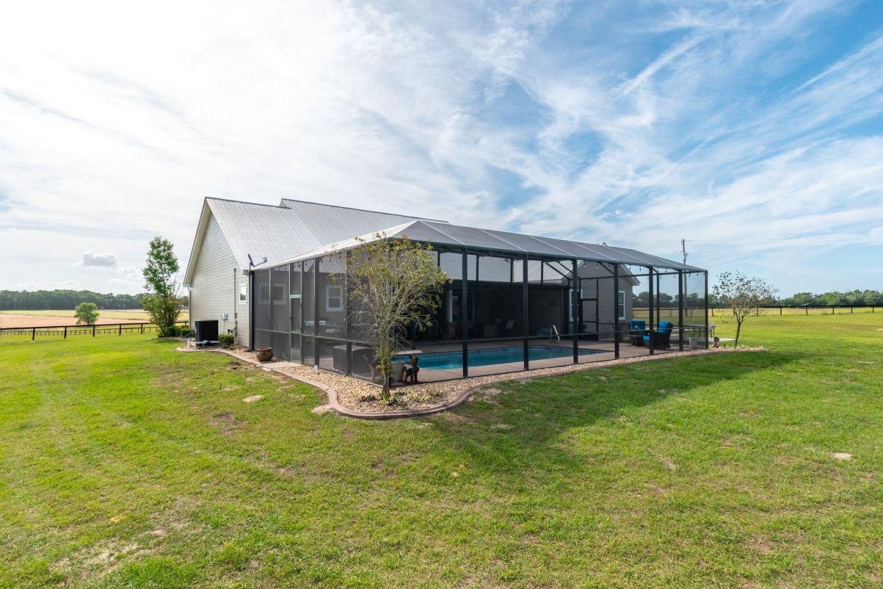 2700 SW 210th Avenue, Dunnellon, FL 34431 Photo