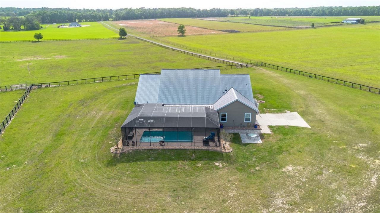 2700 SW 210th Avenue, Dunnellon, FL 34431 Photo