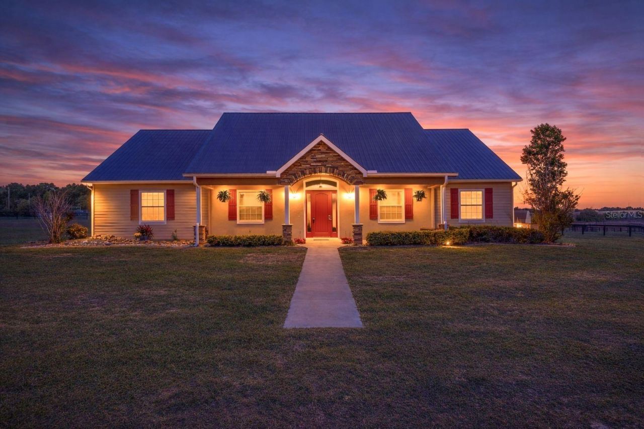 2700 SW 210th Avenue, Dunnellon, FL 34431 Photo