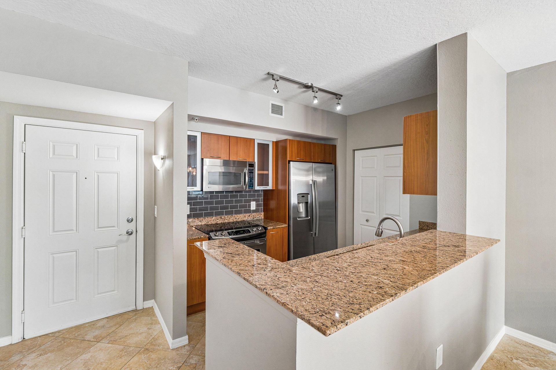 700 E Boynton Beach Boulevard, Unit 803, Boynton Beach, FL 33435 Photo