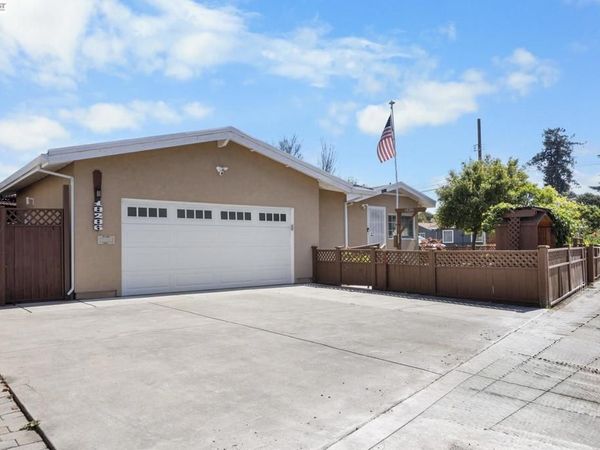 18286 Meekland Ave, Hayward, CA 94541