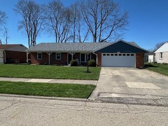 1020 Crestview Drive Troy, OH 45373