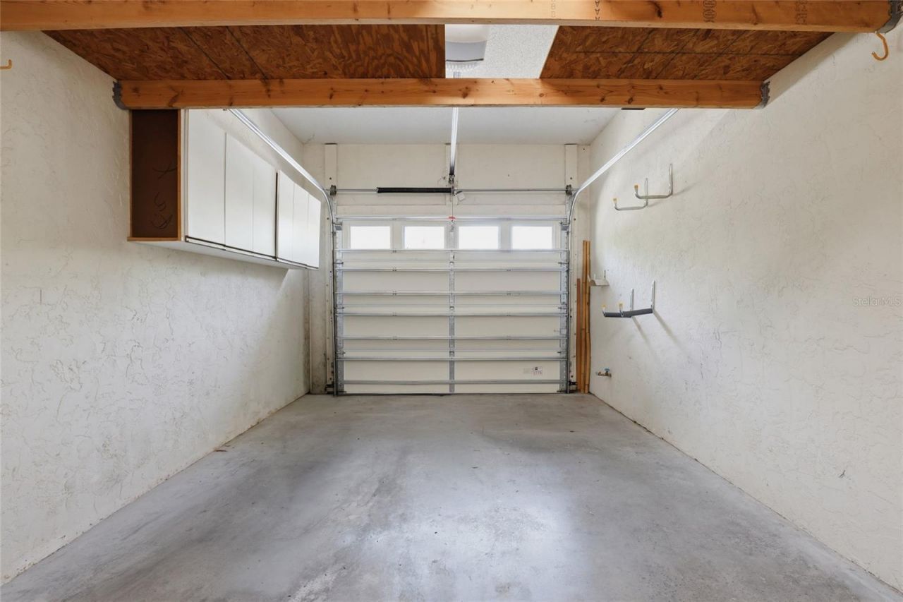 5588 Golf Pointe Drive , Unit 1, Sarasota, FL 34243 Photo