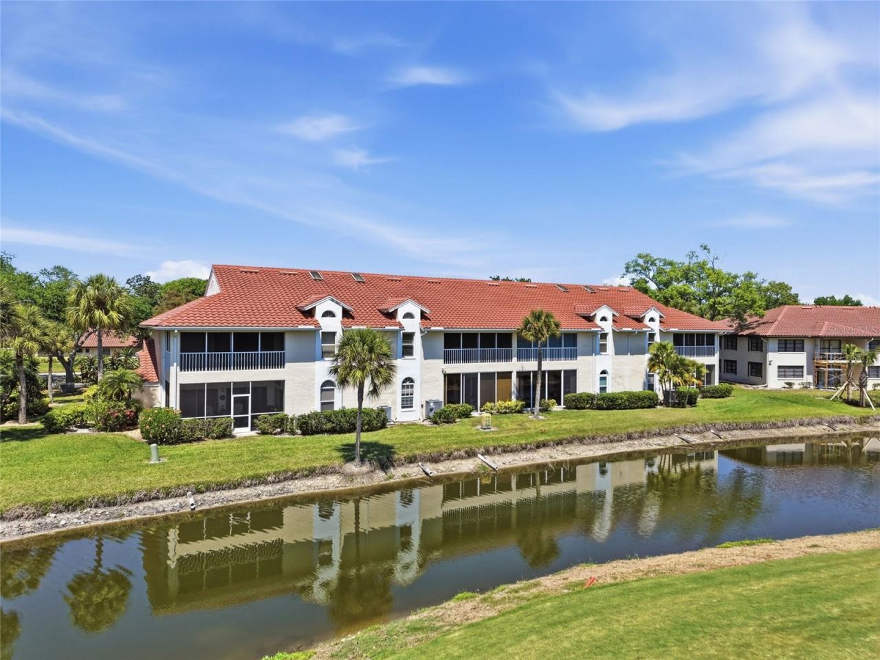 5588 Golf Pointe Drive , Unit 1, Sarasota, FL 34243 Photo