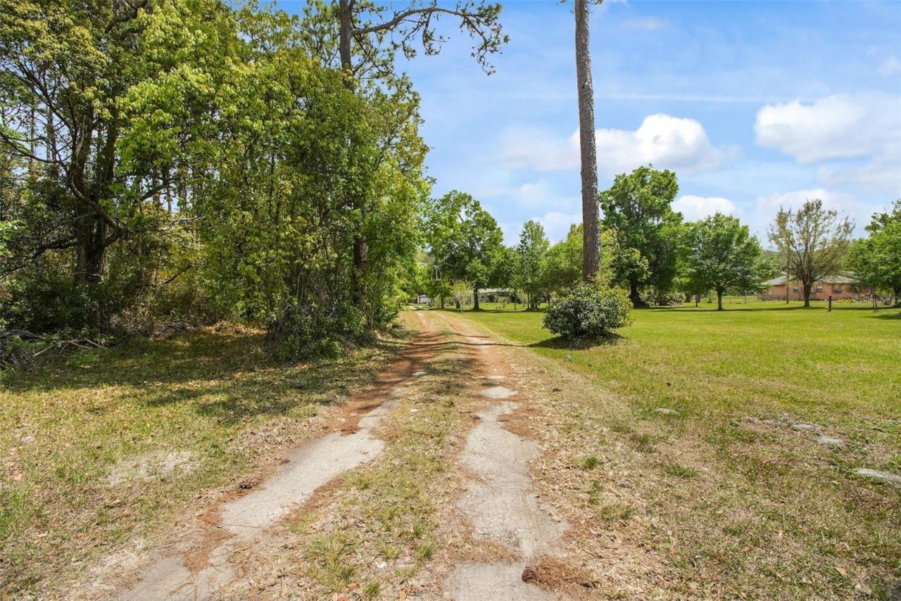2205 & 2211 Lake Pickett Road, Orlando, FL 32826 Photo