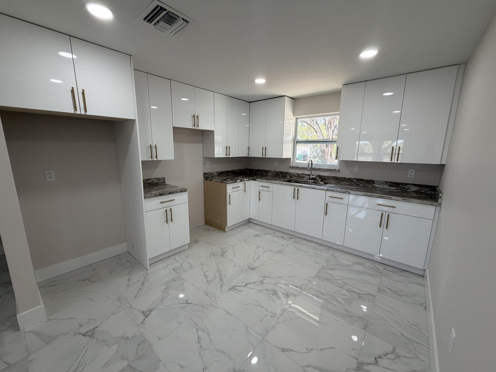 311 SW 67th Drive, Okeechobee, FL 34974 Photo