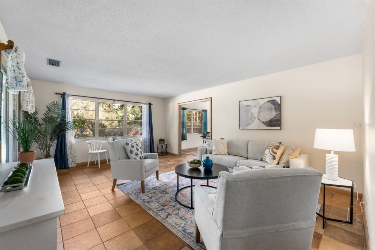 8118 SW 1st Place , Gainesville, FL 32607 Photo