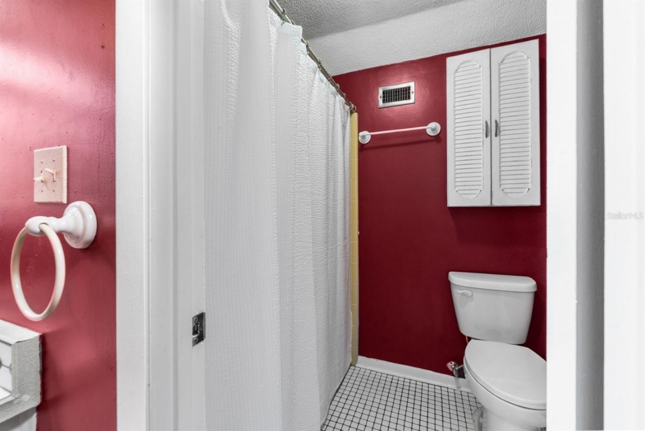 8118 SW 1st Place , Gainesville, FL 32607 Photo