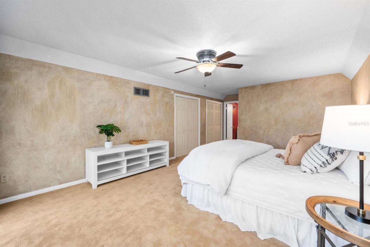 8118 SW 1st Place , Gainesville, FL 32607 Photo