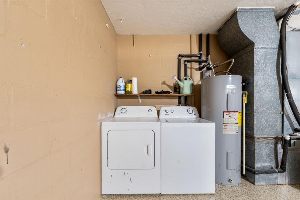 8118 SW 1st Place , Gainesville, FL 32607 Photo