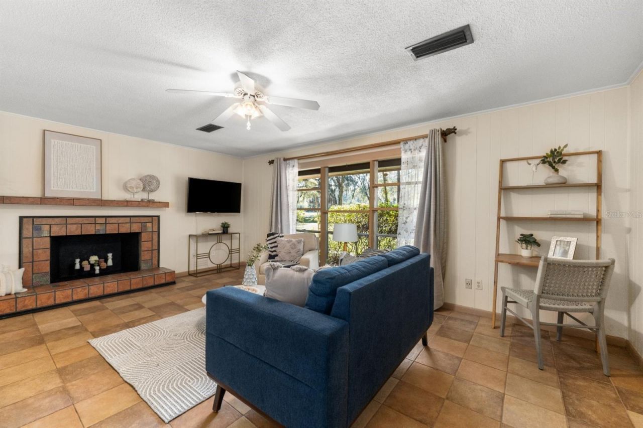 8118 SW 1st Place , Gainesville, FL 32607 Photo