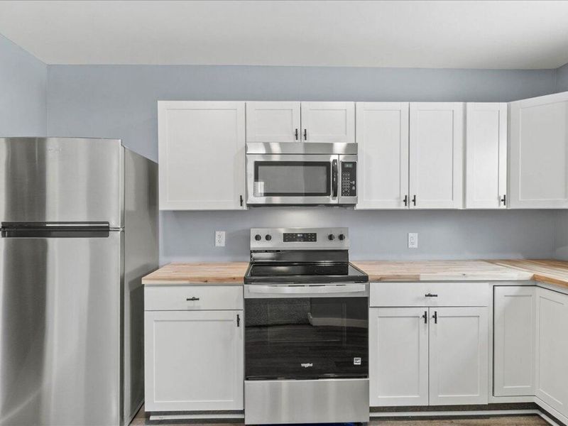 427 N Walnut Street, Urbana, OH 43078 Photo 13