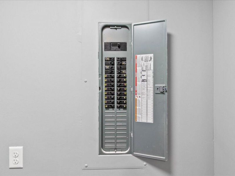 427 N Walnut Street, Urbana, OH 43078 Photo 17