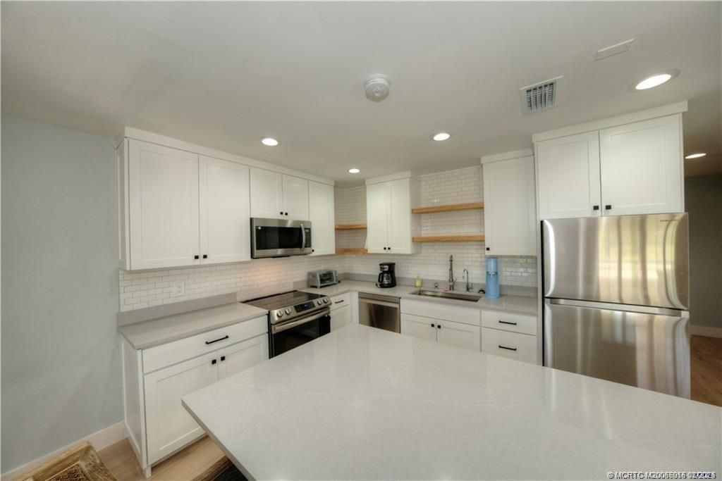 5651 SE Foxcross Place, Unit 5651, Stuart, FL 34997 Photo