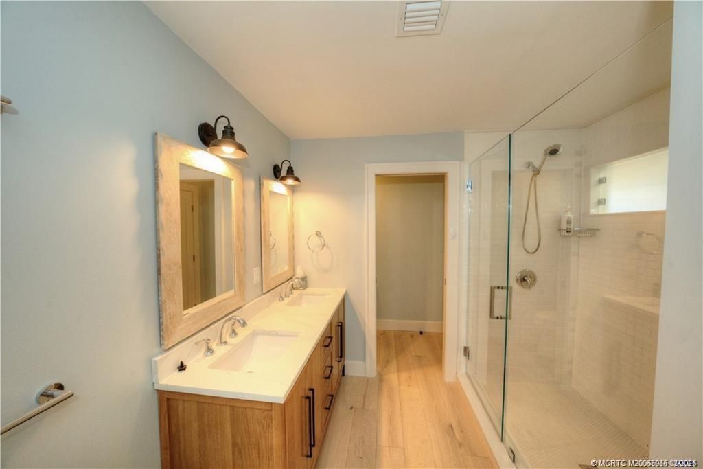 5651 SE Foxcross Place, Unit 5651, Stuart, FL 34997 Photo