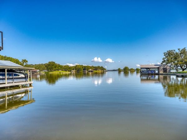 406 Lakeview DR, Horseshoe Bay, TX 78657