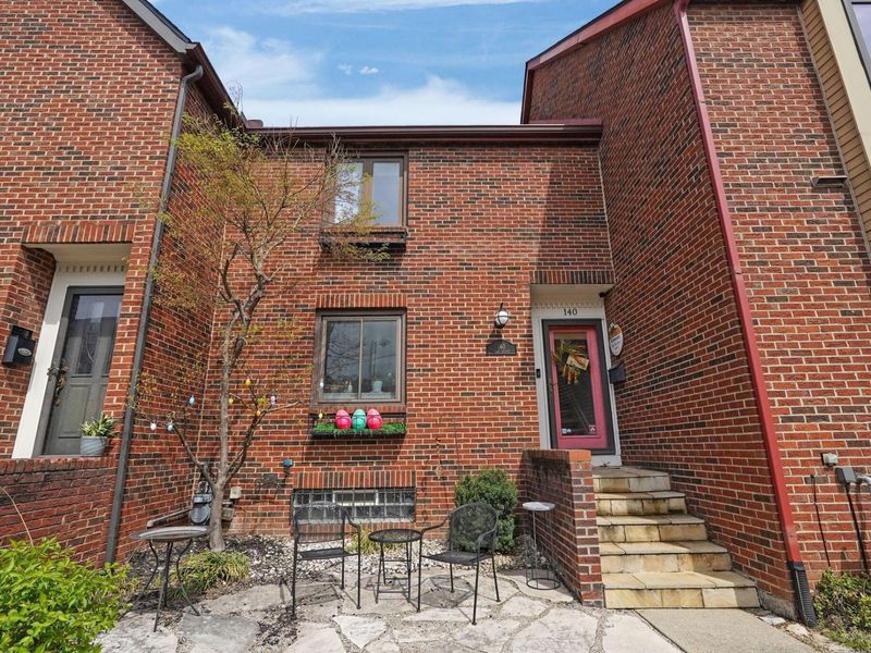 140 Price Avenue, Columbus, OH 43201 Photo 1