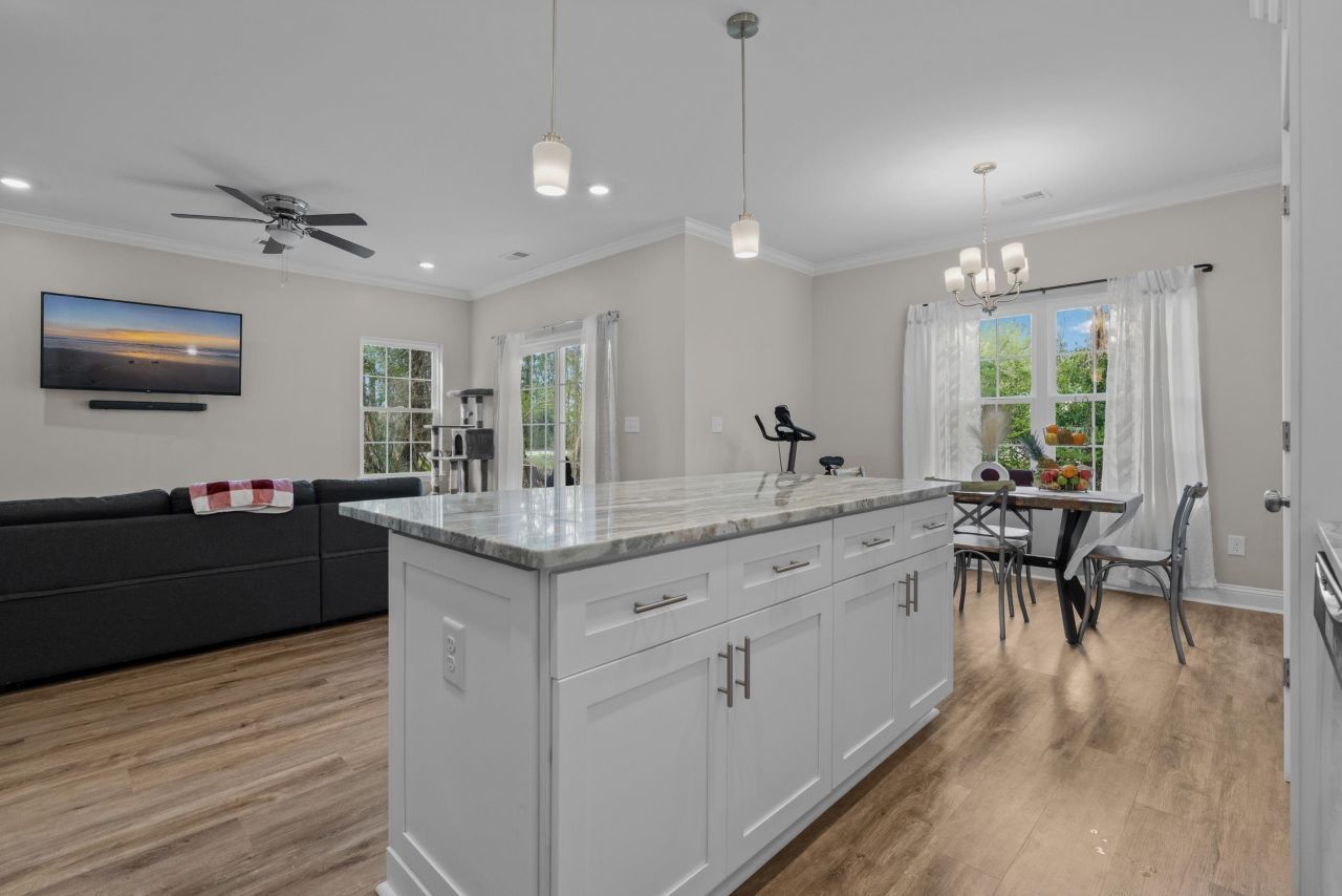 1205 Rosehaven Dr.  Photo 12