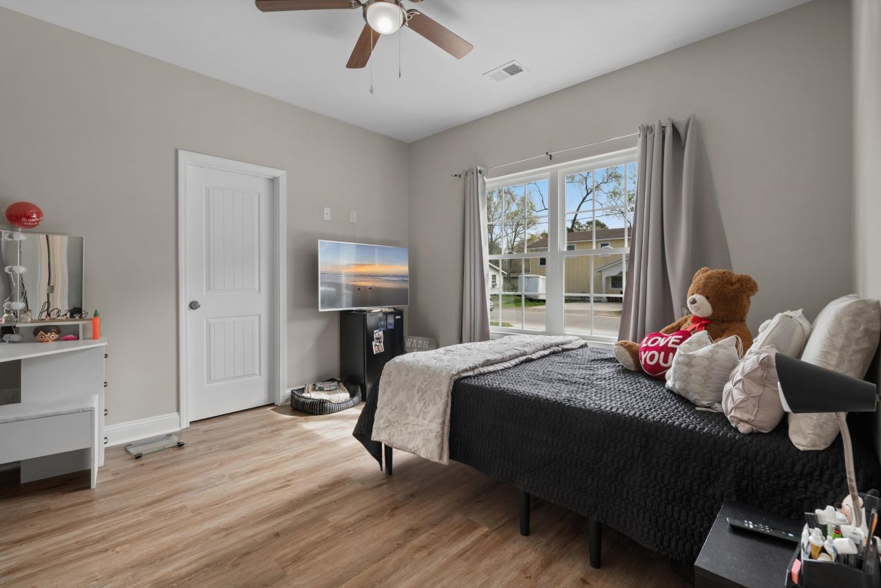 1205 Rosehaven Dr.  Photo 17