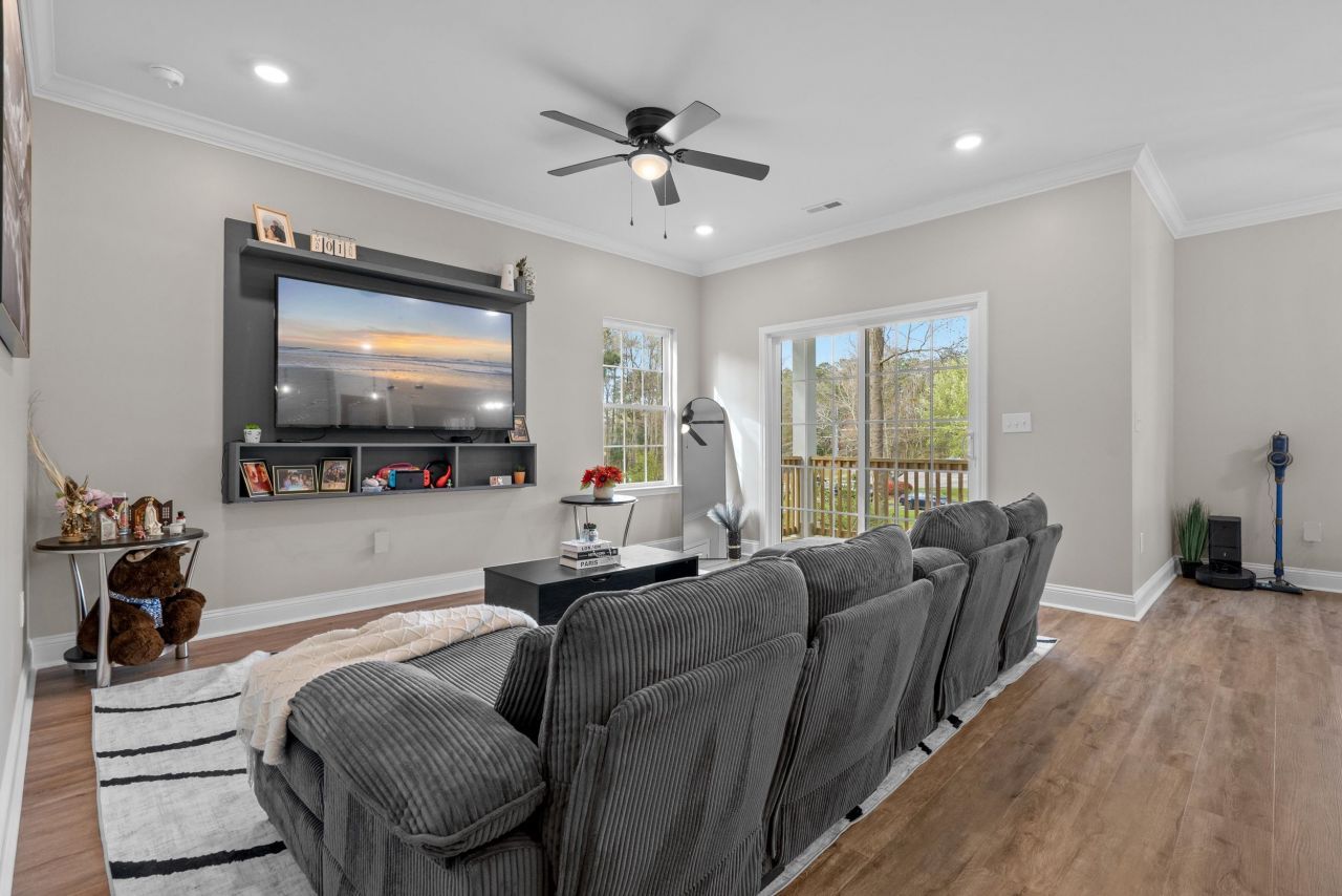 1205 Rosehaven Dr.  Photo 33