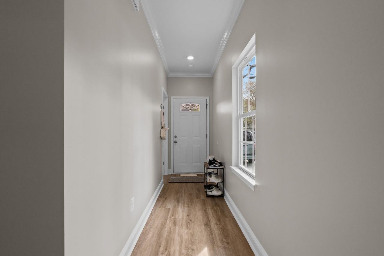 1205 Rosehaven Dr.  Photo 5