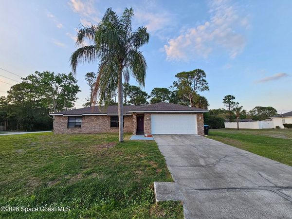 647 Bryant Road SW, Palm Bay, FL 32908