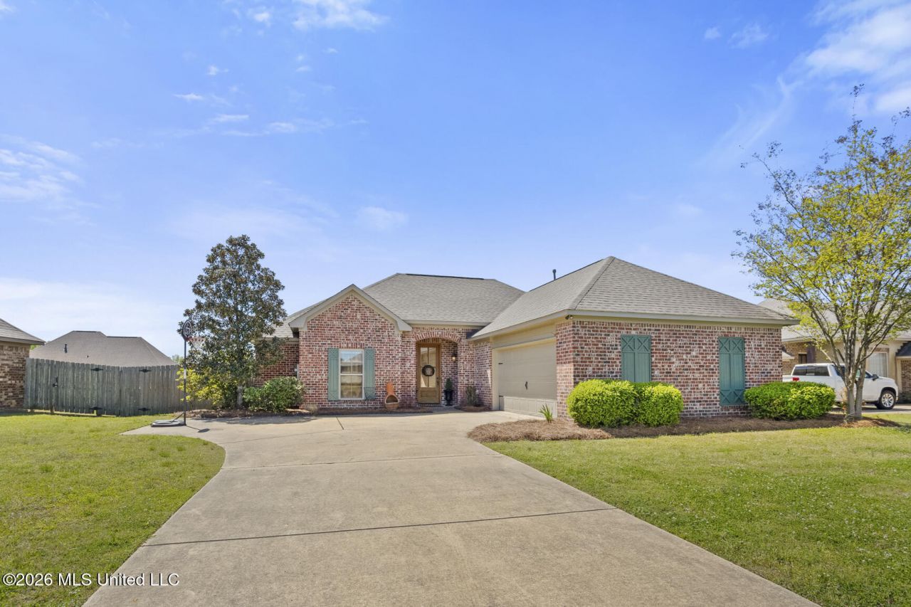 200 Lakeway Drive, Gluckstadt, MS 39110 Main Photo