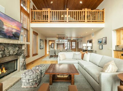 12267 Lookout Loop, Truckee, CA 96161 Photo