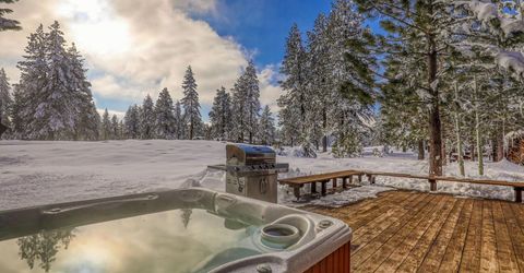 12359 Lookout Loop, Truckee, CA 96161 Photo