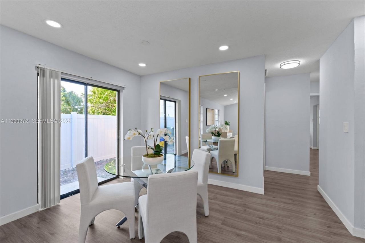 1187 The 12th Fairway , Wellington, FL 33414 Photo