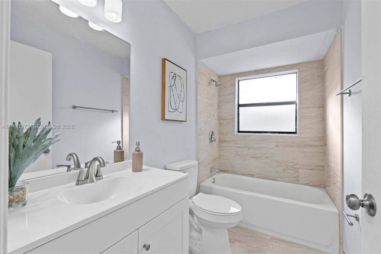 1187 The 12th Fairway , Wellington, FL 33414 Photo