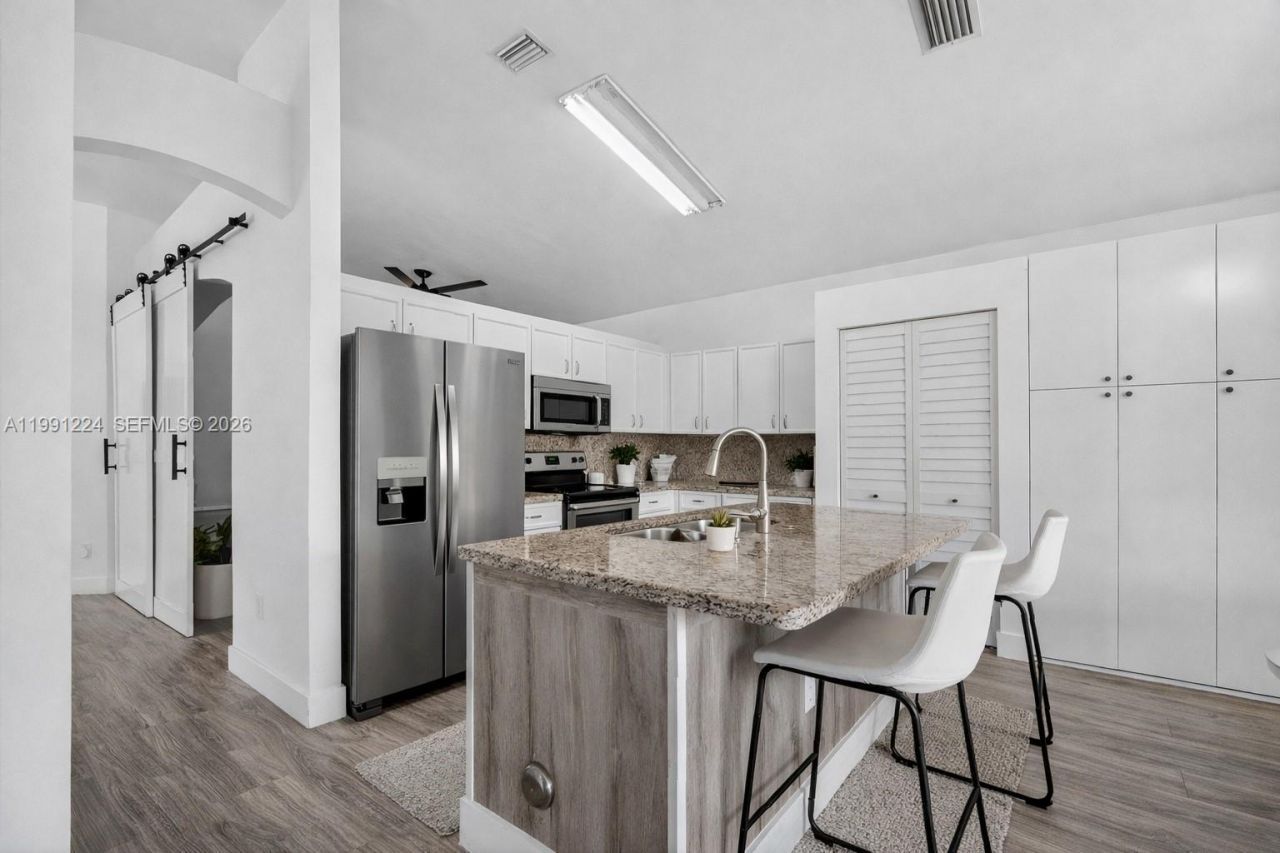 16299 SW 103rd St, Miami, FL 33196 Photo