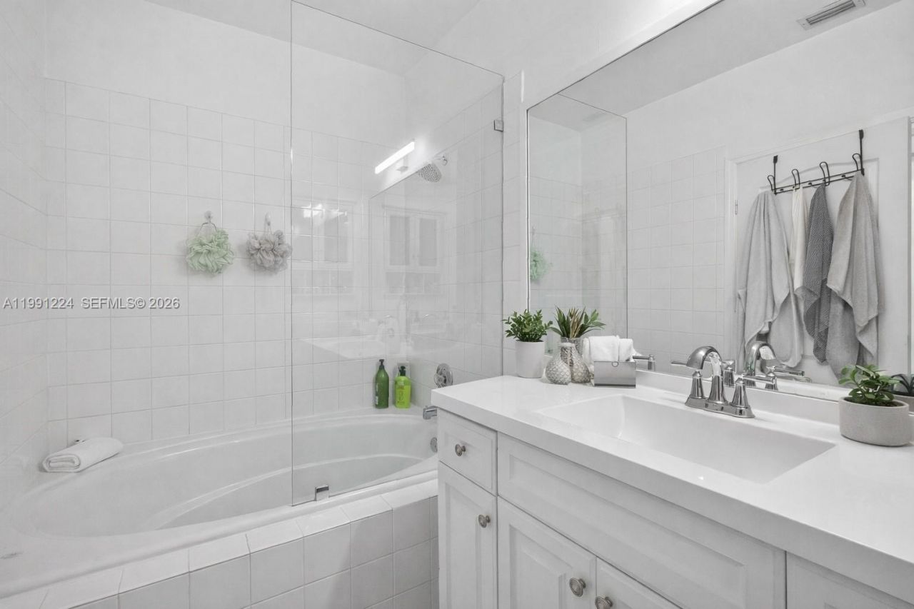 16299 SW 103rd St, Miami, FL 33196 Photo