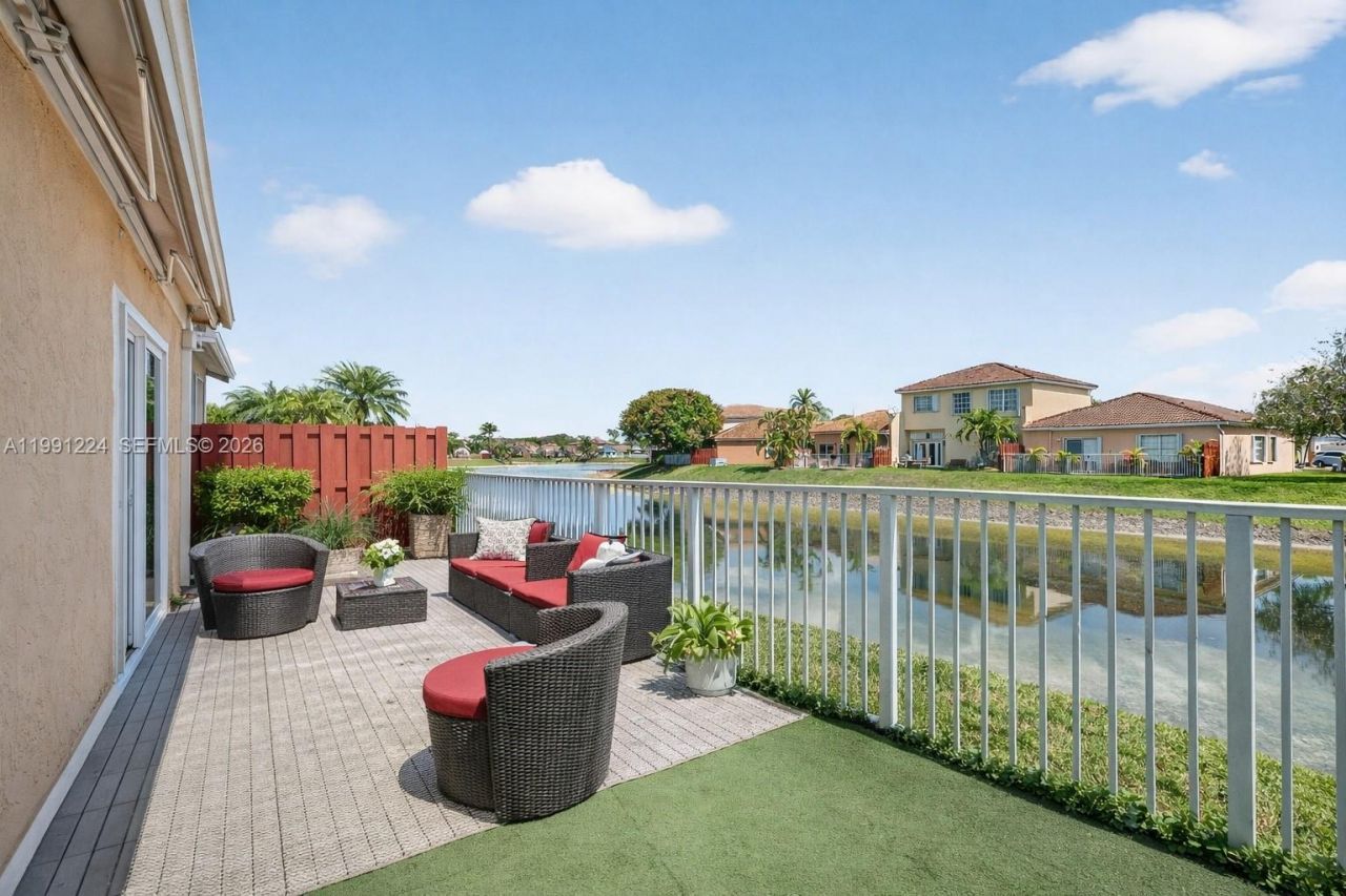 16299 SW 103rd St, Miami, FL 33196 Photo